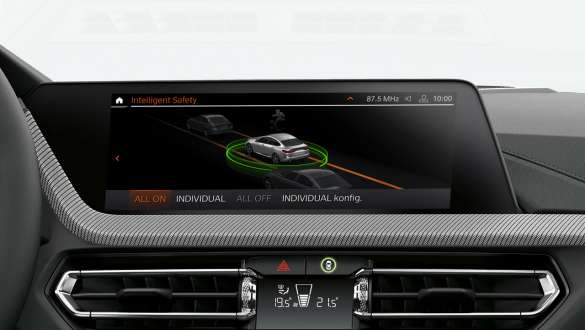 Driving Assistant BMW 2er Gran Coupé F44 Sicherheitspaket Driving Assistant BMW 2er Gran Coupé F44 Interieur