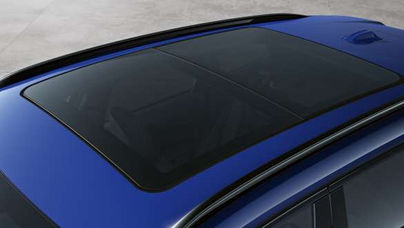 BMW X1 U11 ICE Exterieur Panorama-Glasdach BMW X1 U11 ICE Exterieur Dachansicht Panorama-Glasdach M Portimao Blau metallic