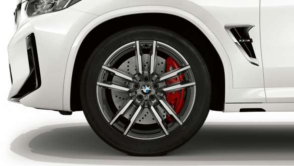 20" M Leichtmetallräder Doppelspeiche 764 M BMW X3 M F97 LCI Facelift 2021 BMW X3 M F97 LCI Facelift 2021 Alpinweiss 20" M Leichtmetallräder Doppelspeiche 764 M Nahaufnahme