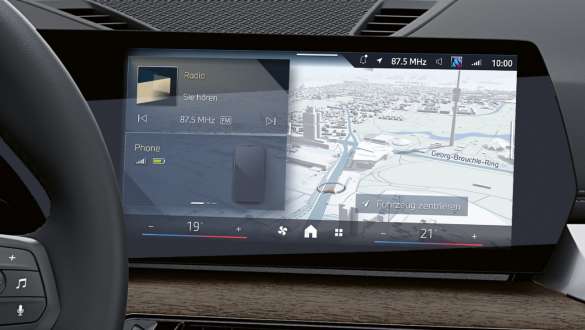 BMW iX1 U11 BEV écran Driving Assistant Professional BMW iX1 U11 BEV intérieur, écran Curved Display Driving Assistant Professional