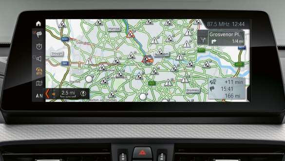 Real Time Traffic Information de la BMW X2 F39 Real Time Traffic Information RTTI de la BMW X2 2020 F39, intérieur