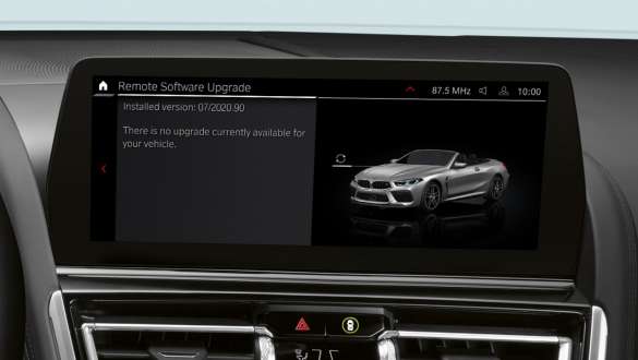 Remote Software Upgrade delle Automobili BMW Serie 8 Cabrio M F91 LCI Facelift 2022 Automobili BMW Serie 8 Cabrio M F91 LCI Facelift 2022 Remote Software Upgrade Control Display