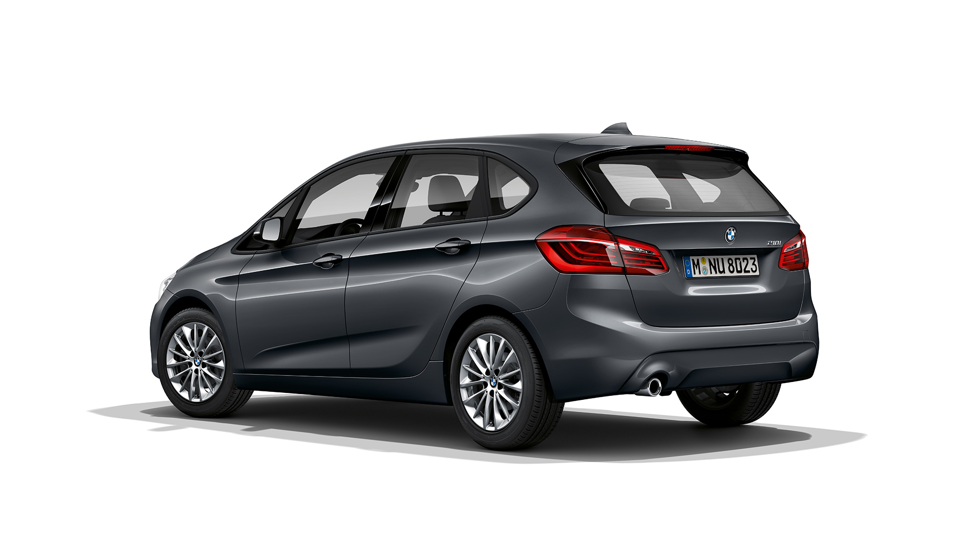 Dreiviertel-Heckansicht BMW 2er Active Tourer Modell Advantage F45 BMW 2er Active Tourer 218i F45 2018 Mineralgrau metallic Dreiviertel-Heckansicht