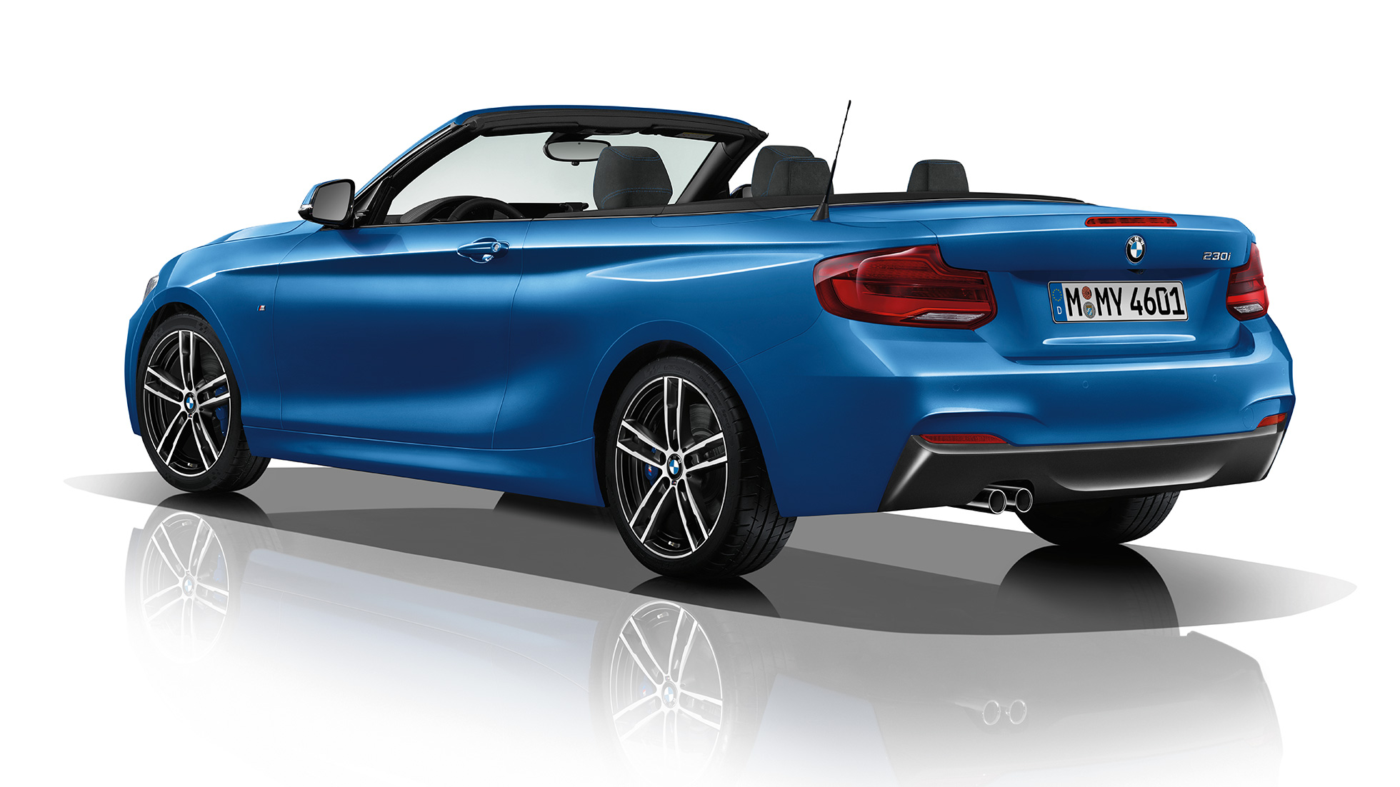 BMW 2er Cabrio, Modell M Sport Dreiviertel Heckschuss BMW 2er Cabrio, Modell M Sport Dreiviertel Heckschuss