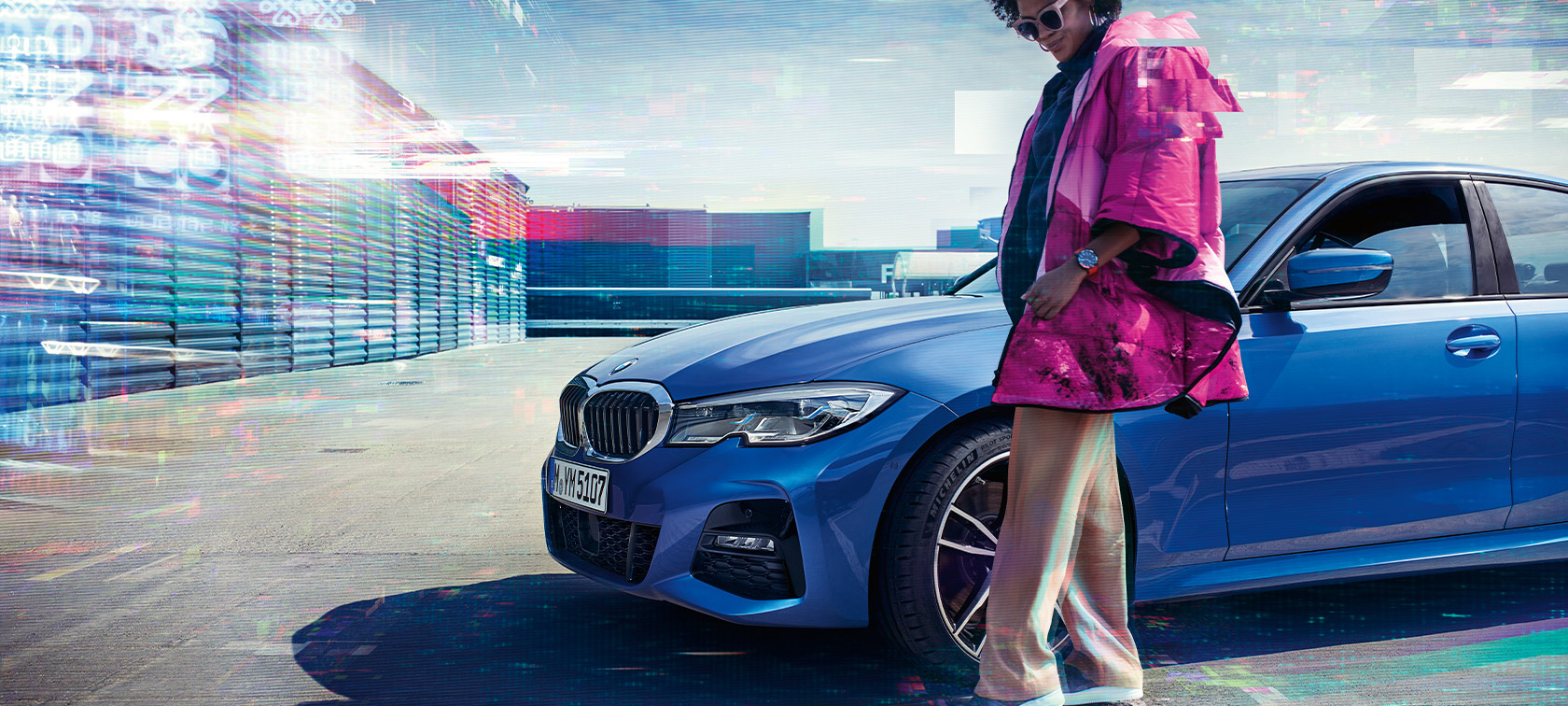 Dreiviertel-Frontaufnahme BMW 3er Limousine BMW 330i Limousine G20 BMW 3er Limousine BMW 330i Limousine G20 Portimaoblau metallic Dreiviertel-Frontaufnahme