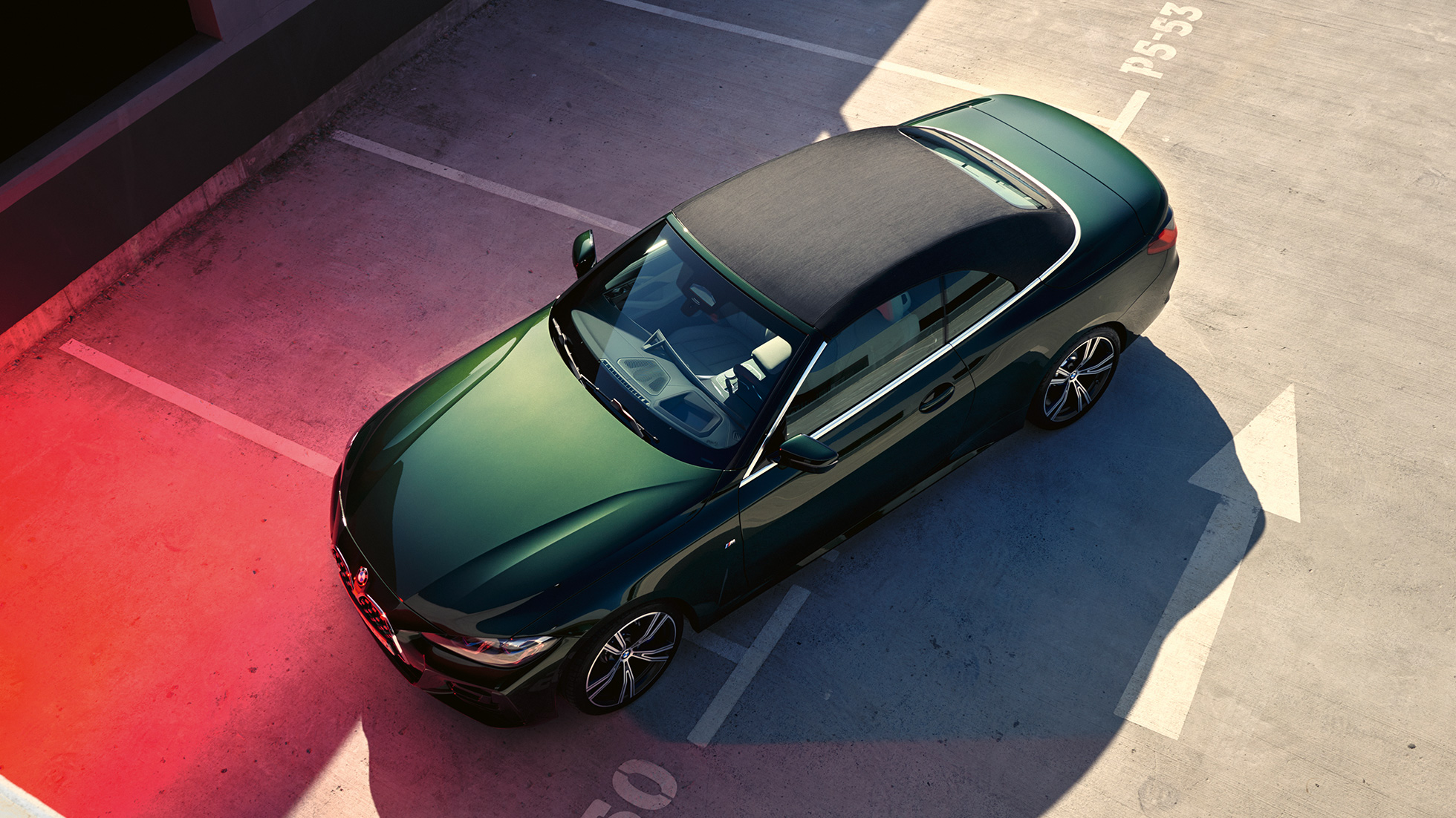 Vogelperspektive Stoffverdeck BMW 4er Cabrio G23 2020 BMW 4er Cabrio G23 2020 Sanremo Green metallic Vogelperspektive Stoffverdeck