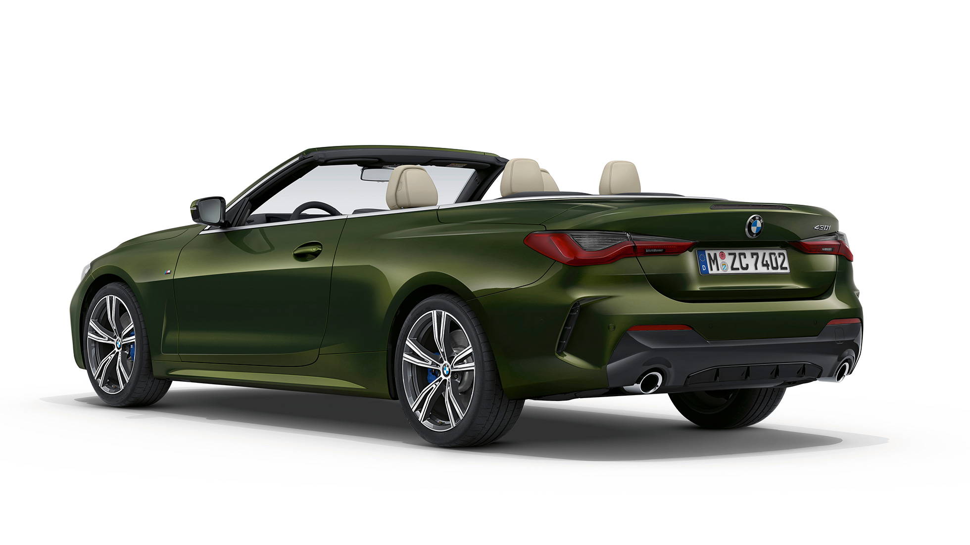 Heck BMW 4er Cabrio Modell M Sport G23 2020 BMW 4er Cabrio G23 2020 Modell M Sport Sanremo Green metallic Dreiviertel-Heckansicht
