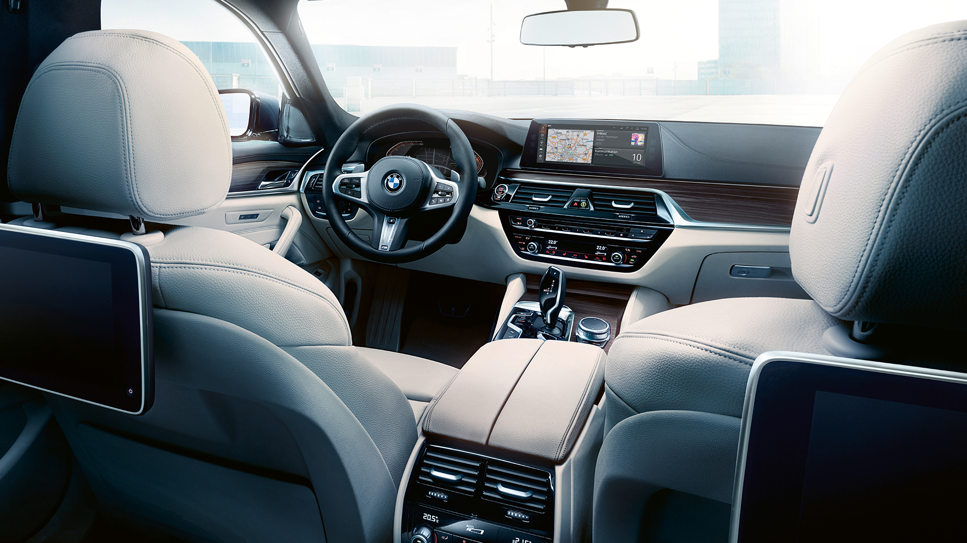 Design du poste de conduite BMW Série 5 Touring Poste de conduite BMW Série 5 Touring 530d xDrive Touring G31 Mediterranblau metallic