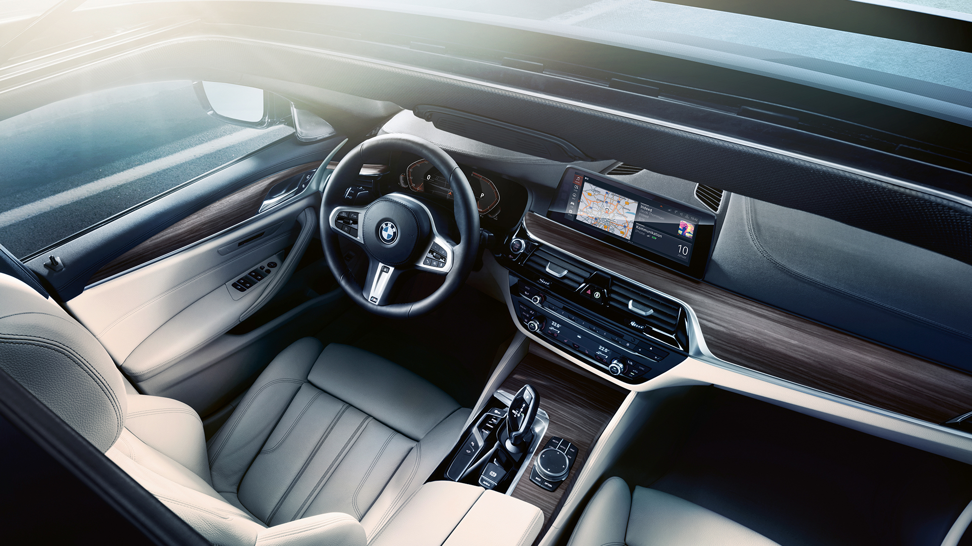 Intérieur BMW Série 5 Touring Intérieur aperçus BMW Série 5 Touring 530d xDrive Touring G31 Mediterranblau metallic habitacle