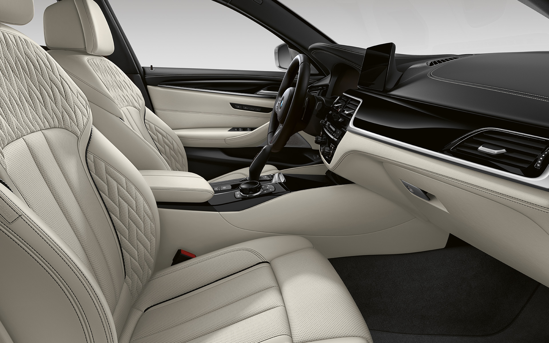 BMW Serie 5 Touring G31 LCI Rivestimenti interni in pelle Merino full BMW Individual | Caramel BMW Serie 5 Touring G31 Facelift 2020 Rivestimenti interni in pelle Merino full BMW Individual | Caramel