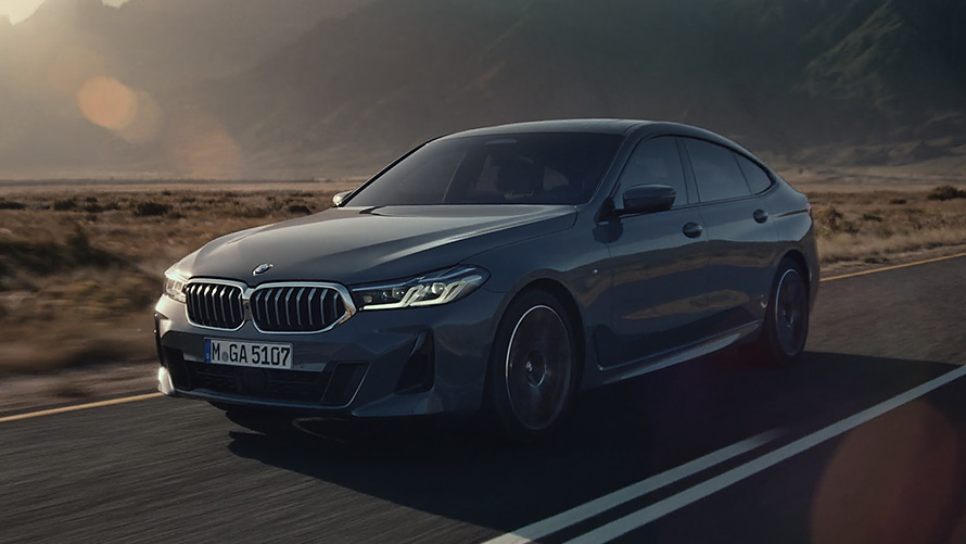 Esterni della BMW Serie 6 Gran Turismo G32 2020 BMW Serie 6 Gran Turismo 640i xDrive G32 2020 Bernina Grey con prospettiva a volo di uccello