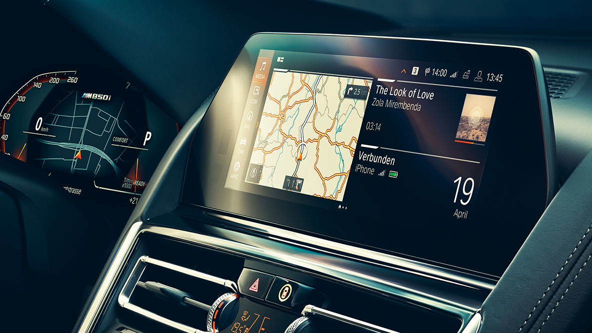 BMW Série 8 Coupé, BMW Live Cockpit Professional. G15 Habitacle de la BMW Série 8 Coupé avec Control Display et BMW Live Cockpit Professional. G15