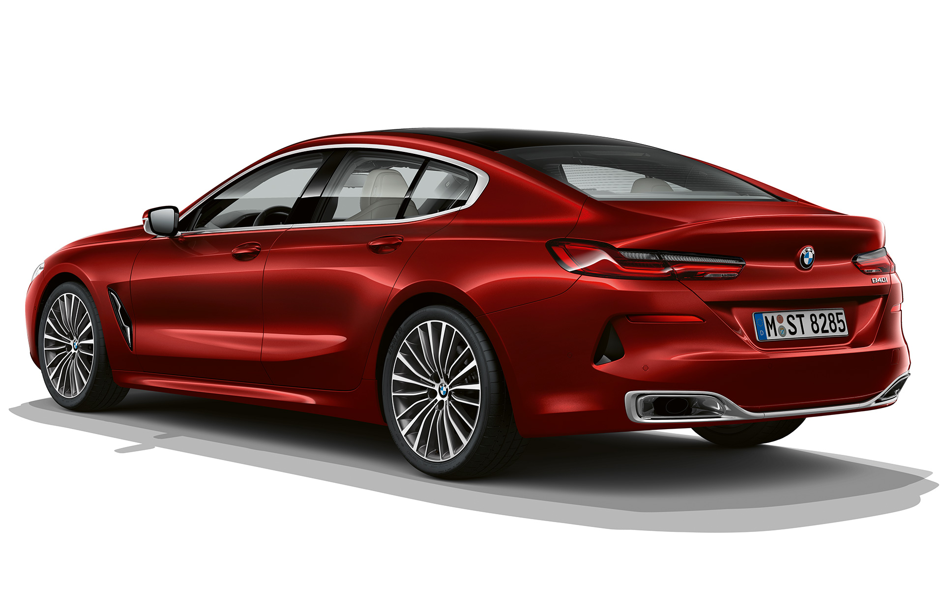 Impulsive Heat, vista posteriore a tre quarti G16 BMW Serie 8 Gran Coupé, Impulsive Heat, vista posteriore a tre quarti G16
