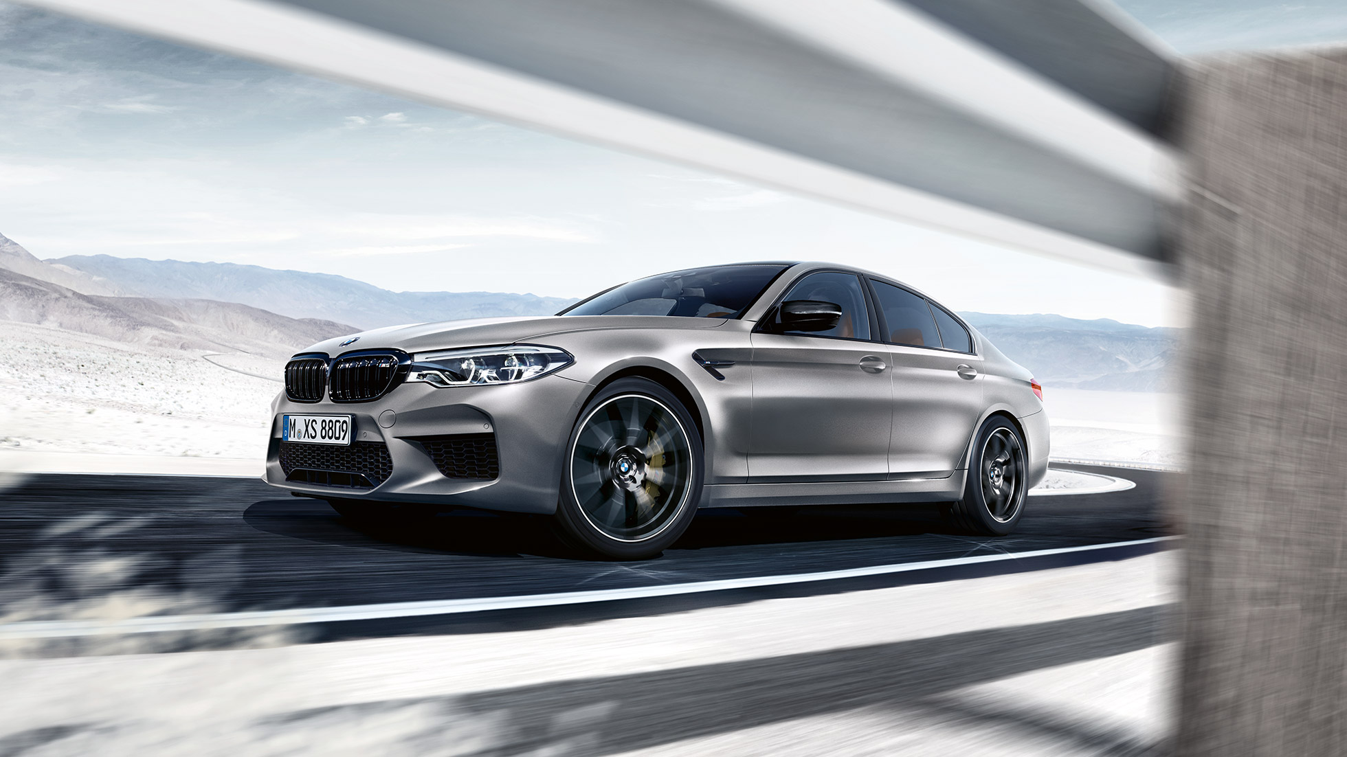 Leichtmetallräder. BMW M5 Competition Design Seitenansicht.