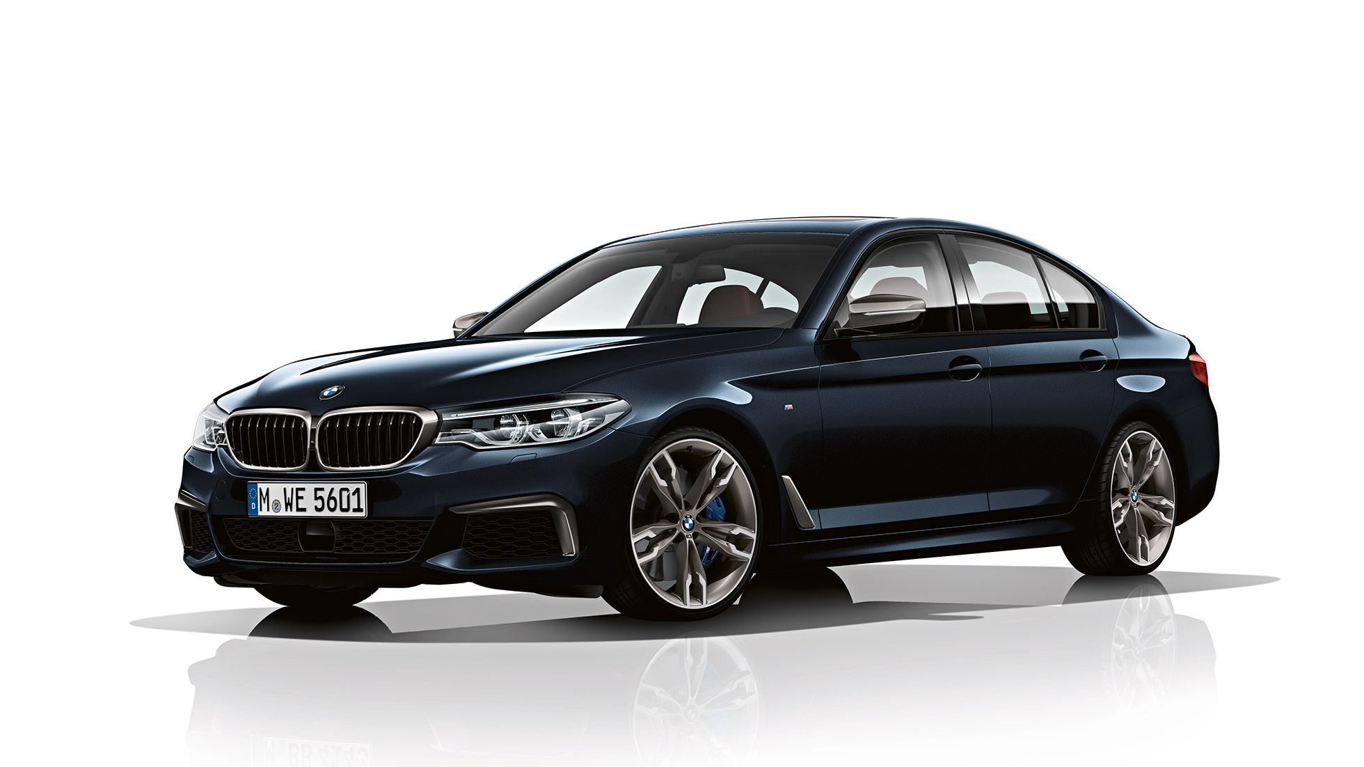 Frontdesign. BMW M550i und BMW M550d Design Dreiviertel-Frontansicht.