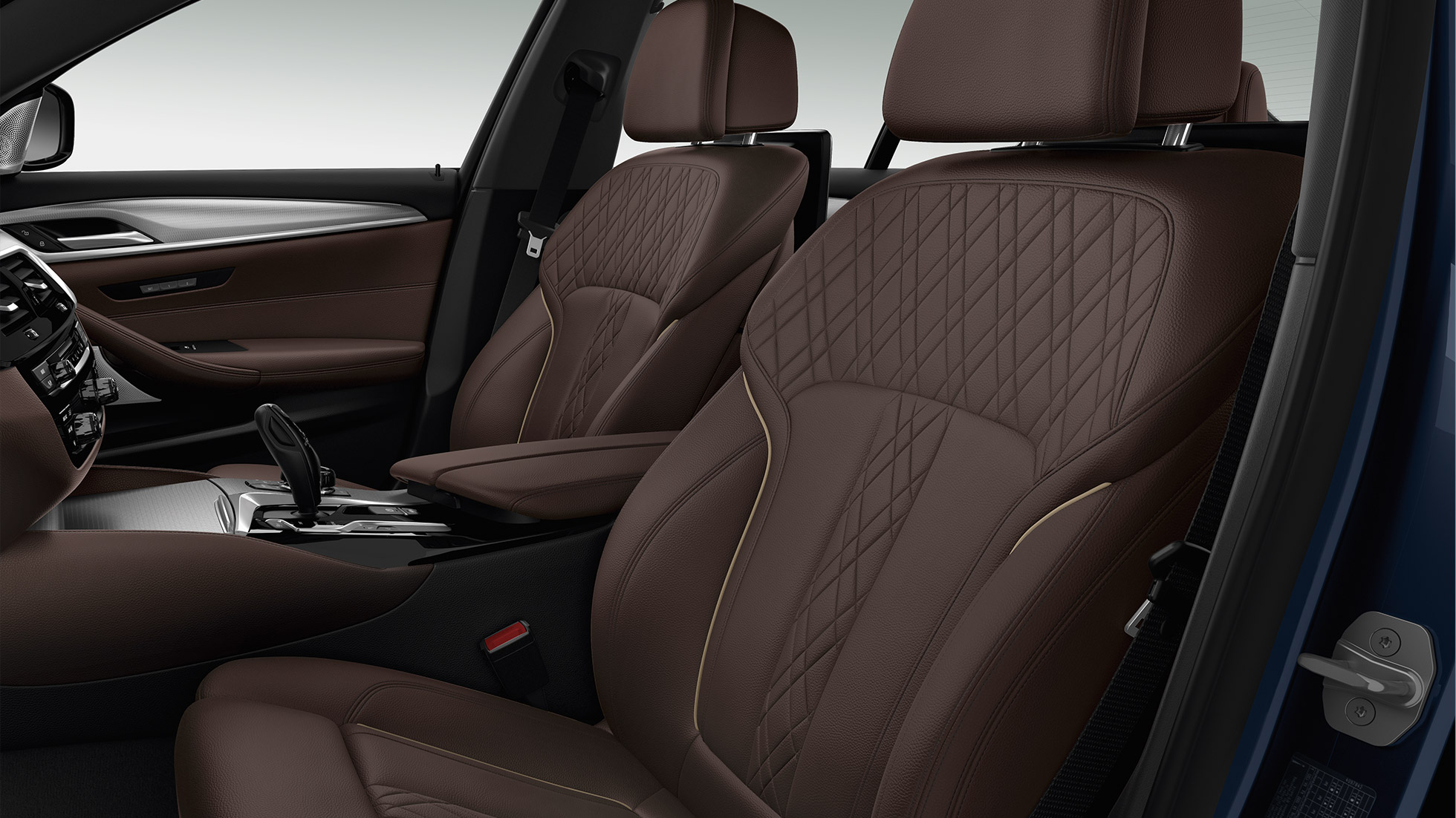 Polsterausstattung. BMW M550i und BMW M550d Design Innenraum.
