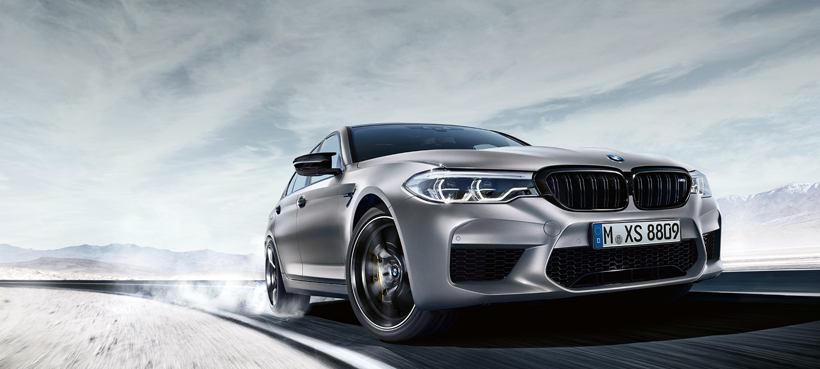 BMW M5 Competition. BMW M5 Competition Dreiviertel-Frontansicht.