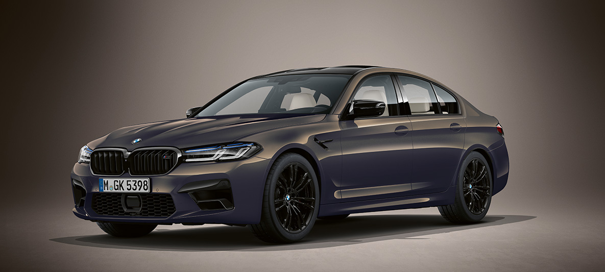 BMW Individual BMW M5 Limousine F90 2020 Alvitgrau metallic BMW Individual BMW M5 Limousine F90 LCI Facelift 2020 Alvitgrau metallic Dreiviertel-Frontansicht