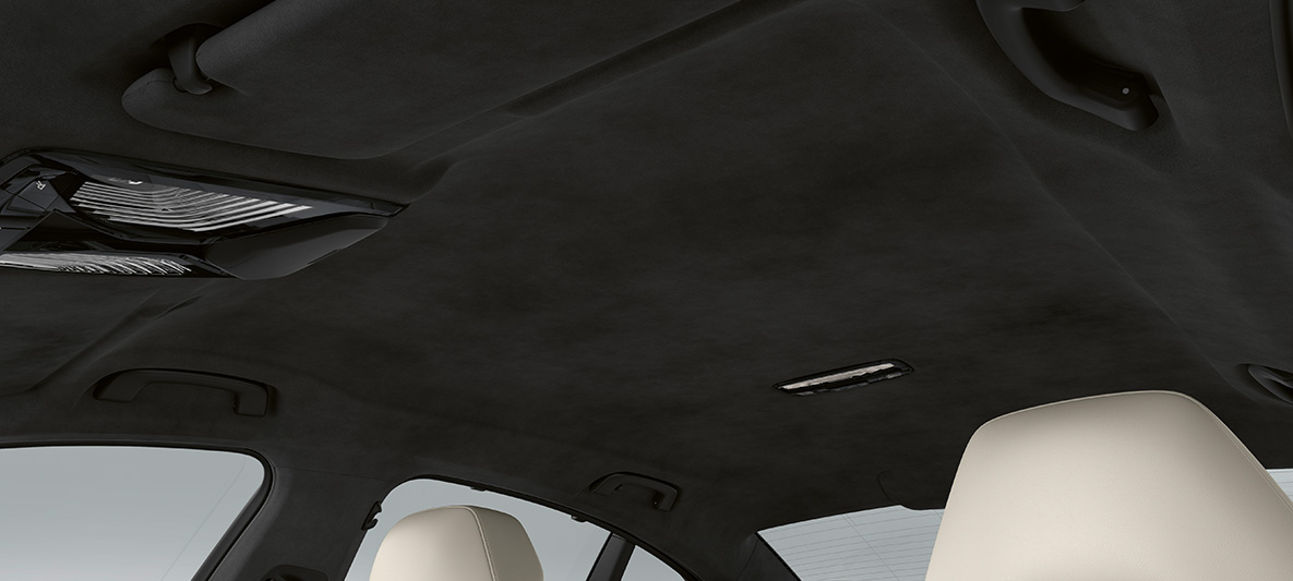 BMW Individual BMW M5 Berlina F90 2020 padiglione interno dell’ BMW Individual Anthracite BMW Individual BMW M5 Berlina F90 LCI Facelift 2020 padiglione interno dell’abitacolo BMW Individual Antracite interni