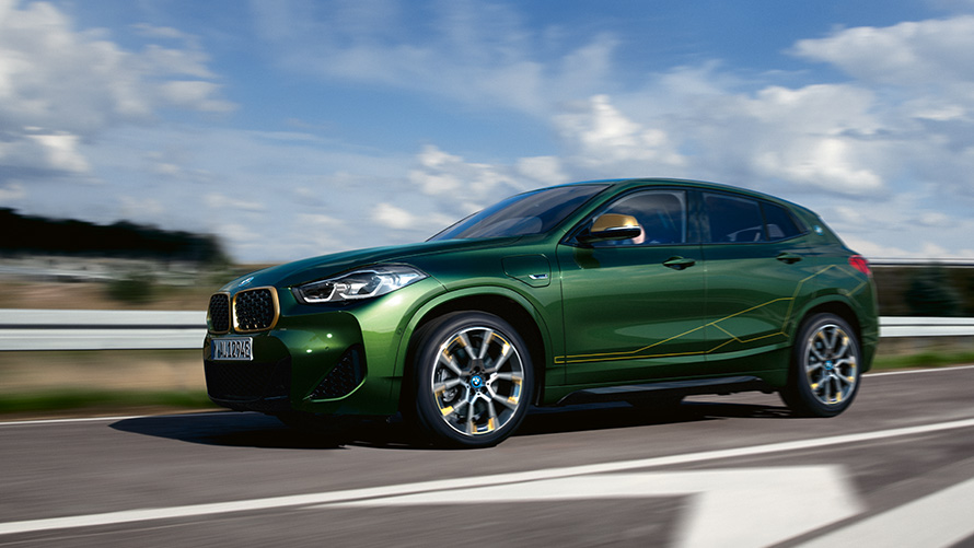 BMW X2 F39 de première génération, vue de trois quarts avant sur la route Modèles BMW X BMW X2 F39 de première génération, vue de trois quarts avant sur la route