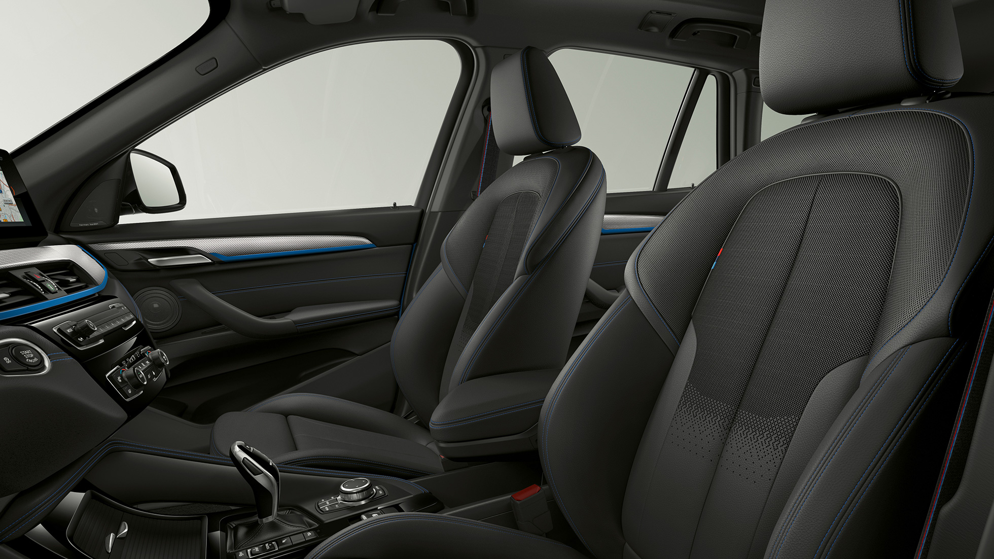 BMW X1, Versione M Sport, imbottitura F48 BMW X1, Versione M Sport, interni con primo piano dell’imbottitura F48
