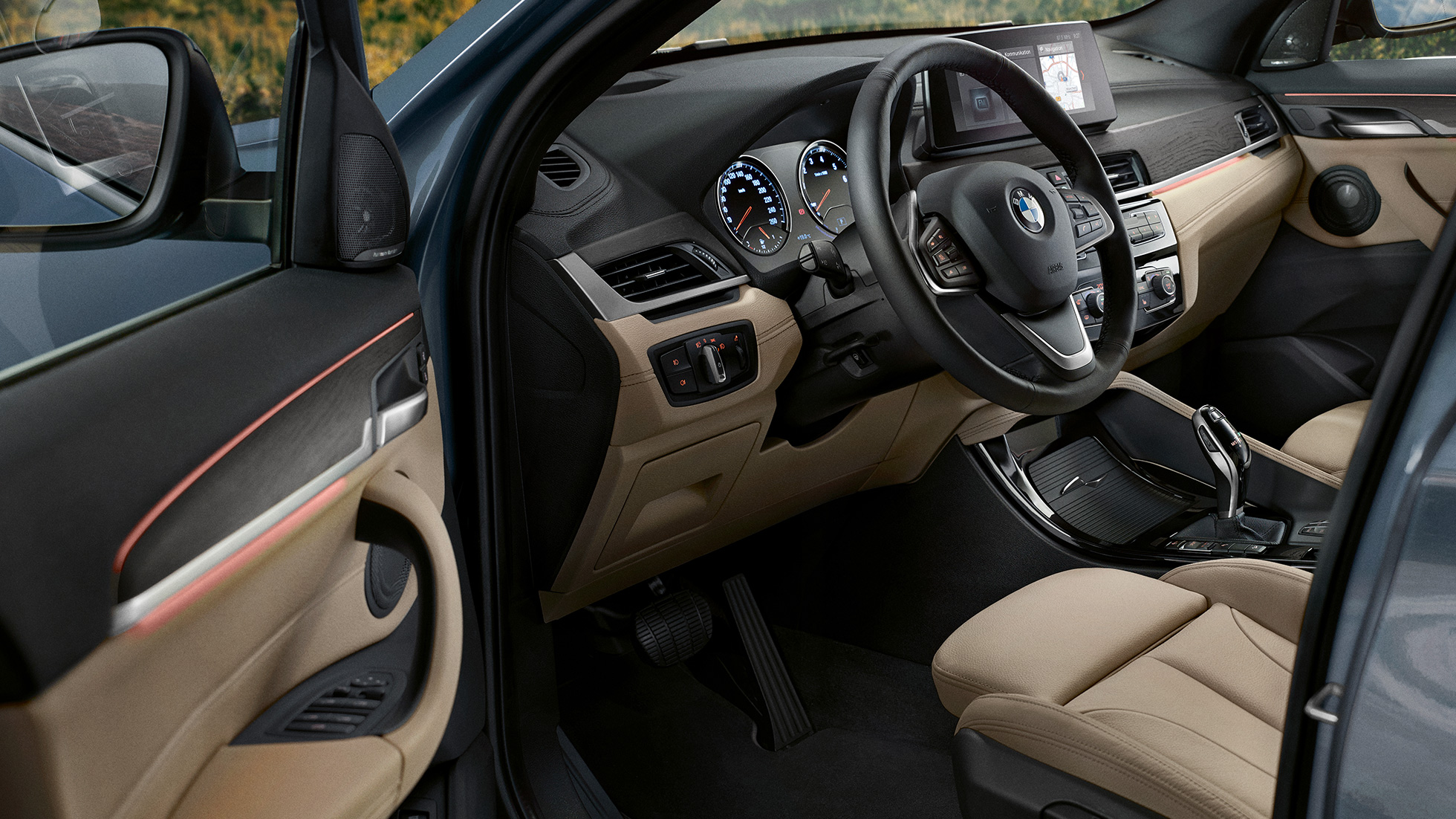 BMW X1, Interieur F48 BMW X1, Interieur mit Blick auf Multifunktions-Lenkrad F48