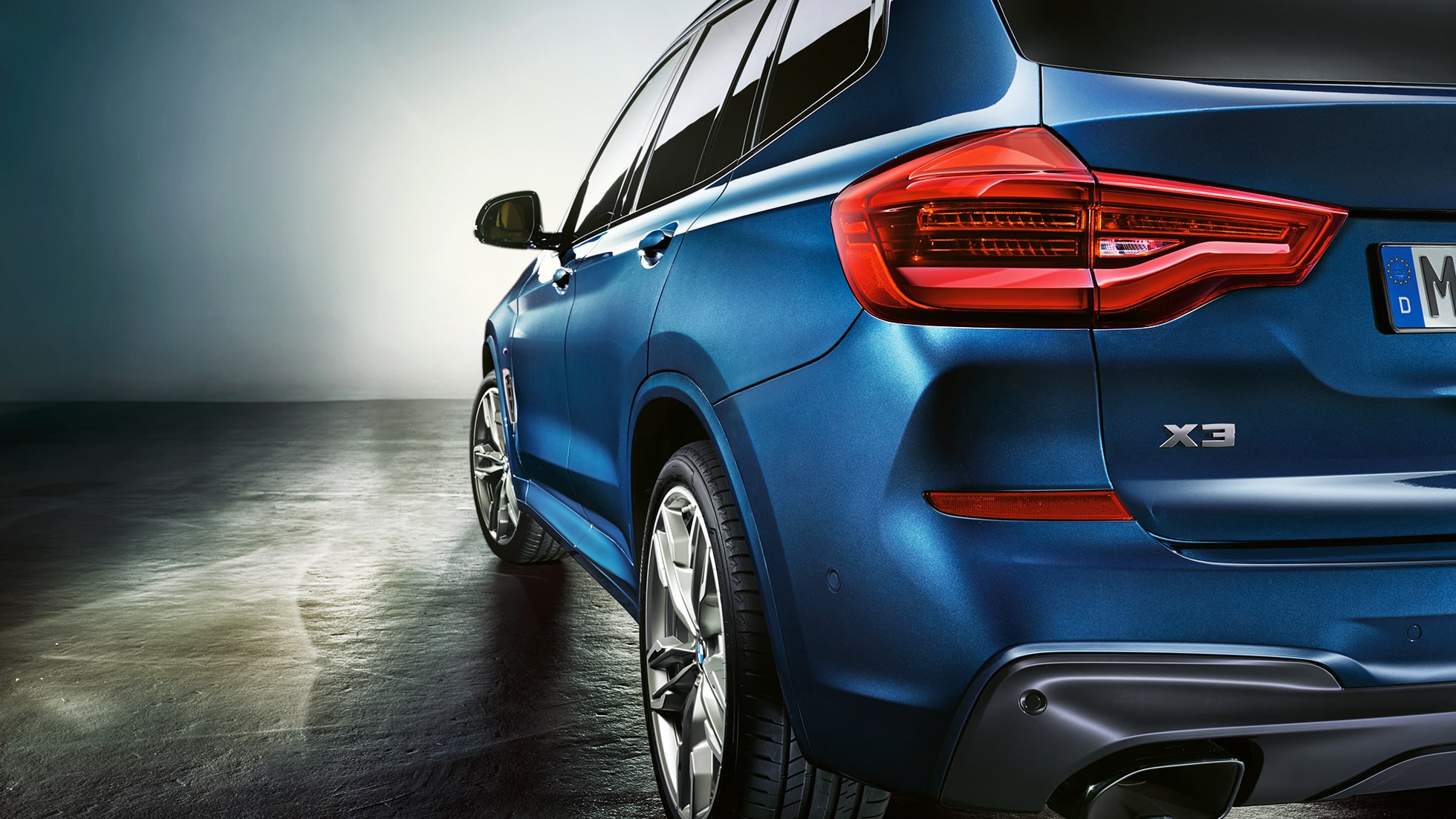 BMW X3 M40i, Dreiviertelheckschuss mit LED-Heckleuchten g01 BMW X3 M40i, Dreiviertelheckschuss mit LED-Heckleuchten g01