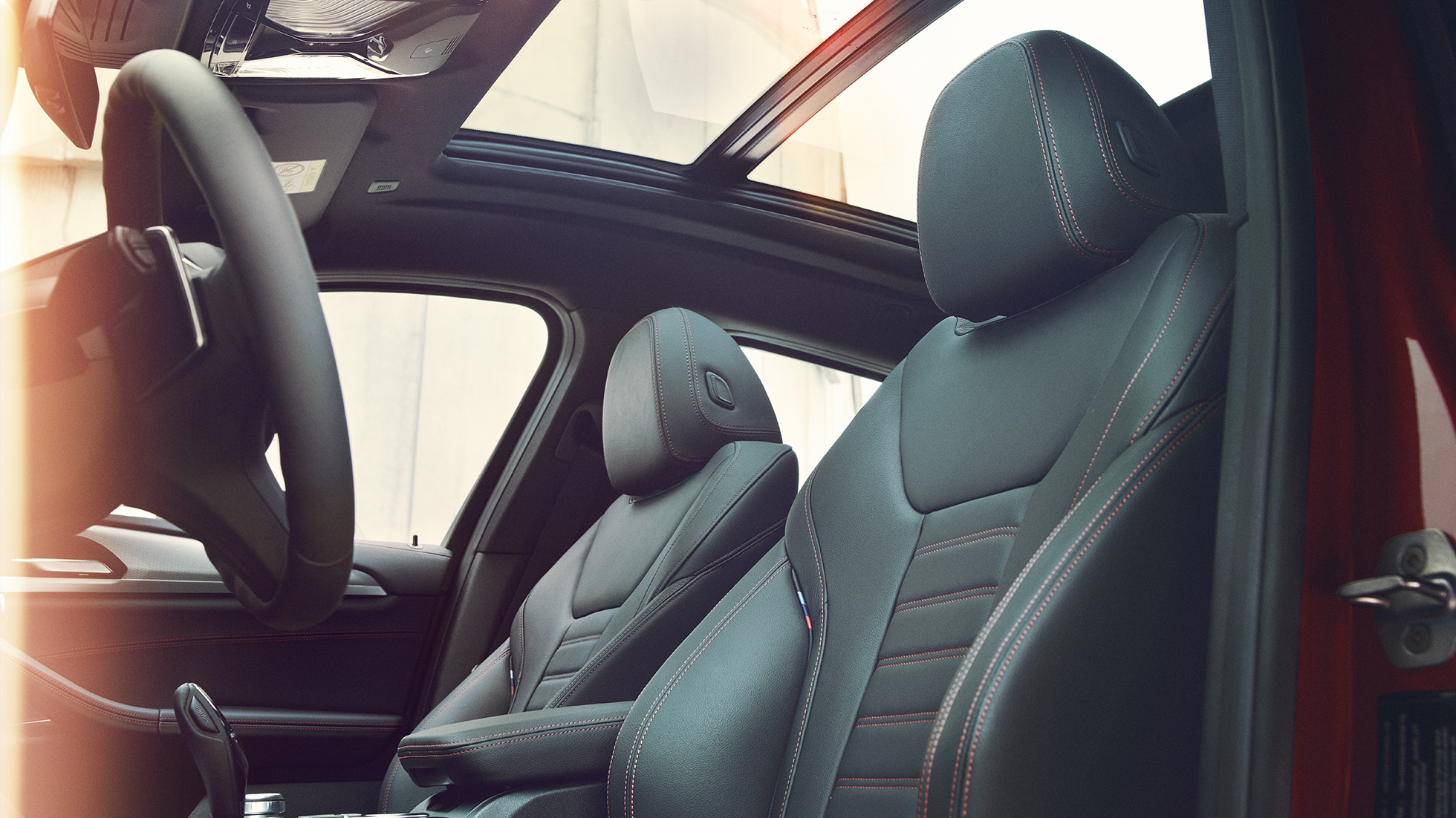 Sportsitze BMW X4 G02 Sportsitze BMW X4 G02 2018 Innenraum
