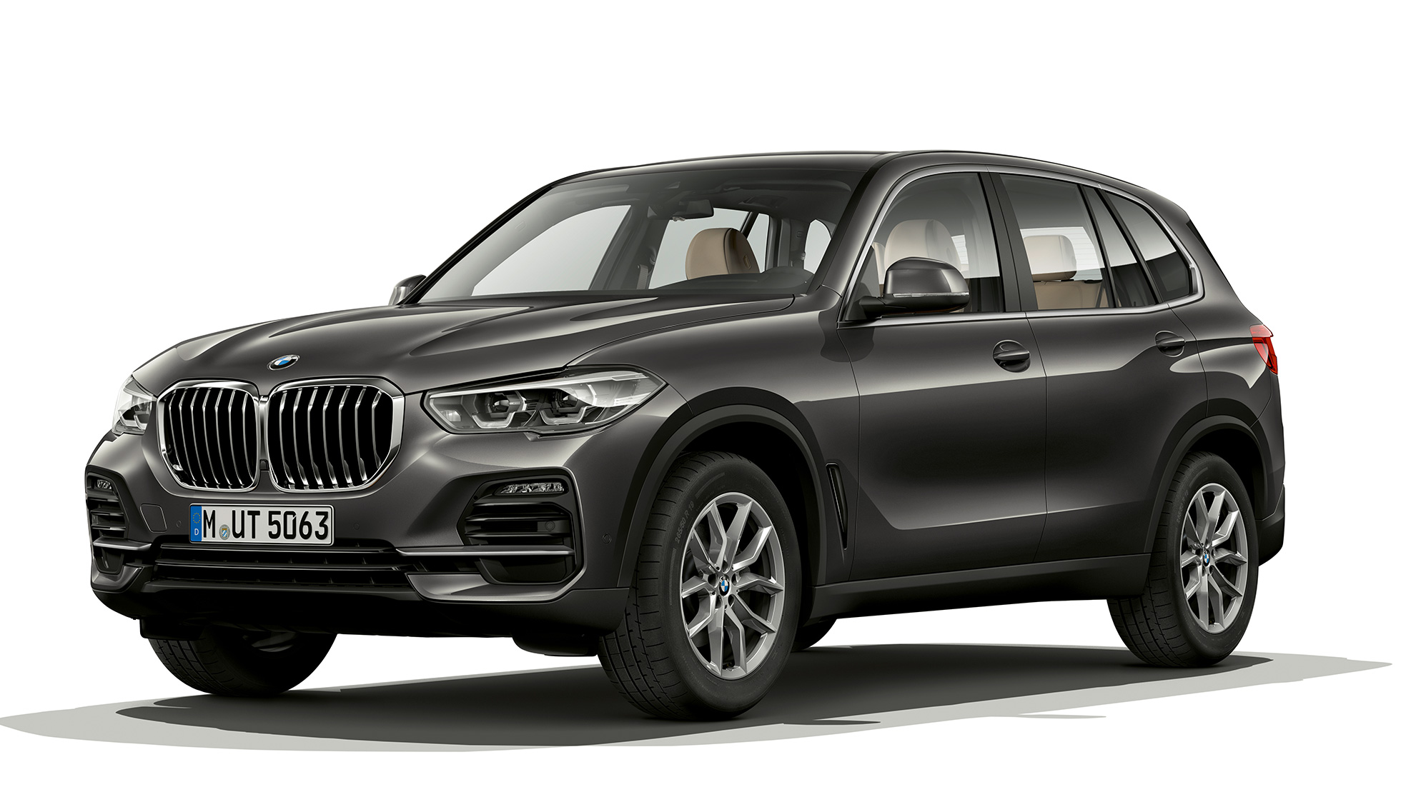 Basismodell BMW X5 xDrive30d Dreiviertel-Frontansicht G05 Basismodell BMW X5 xDrive30d G05 2018 Sophistograu Brillanteffekt metallic Dreiviertel-Frontansicht