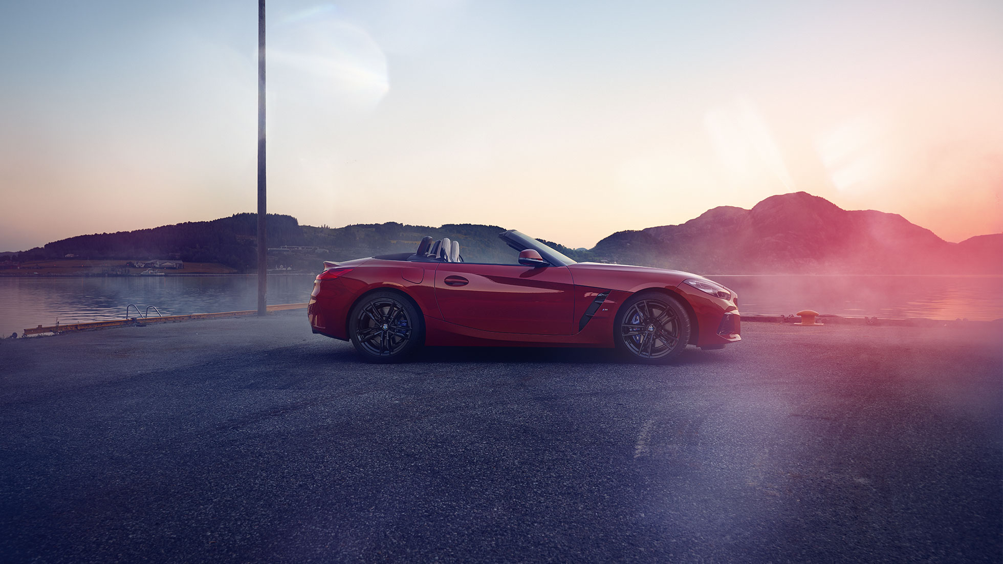 Seitenschuss BMW Z4 Roadster G29 Seitenschuss BMW Z4 Roadster vor Bergpanorama G29
