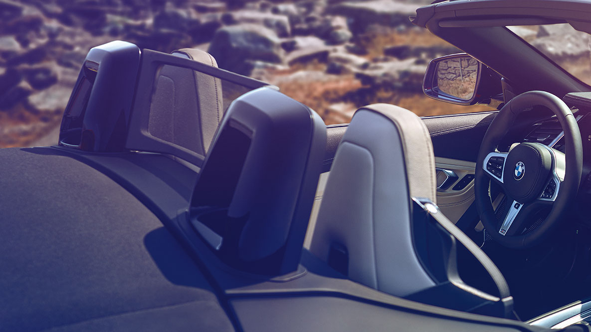 BMW Z4 Roadster Vordersitze G29 Blick auf BMW Z4 Roadster Vordersitze, Verdeck geöffnet G29
