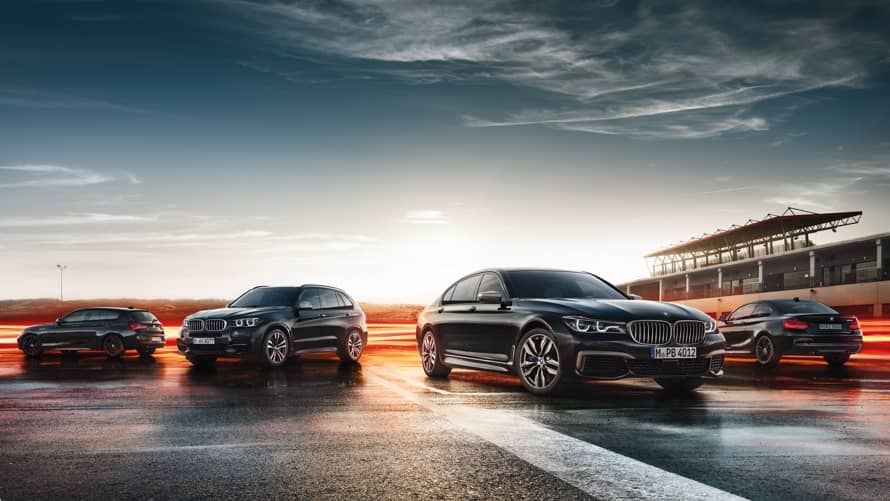 Meine Konfigurationen Welche Farbe sieht am besten aus? Welche Motorisierung würden Sie für Ihren nächsten BMW wählen, und welche Optionen benötigen Sie? Mit dem BMW Konfigurator finden Sie dies im Handumdrehen heraus. Hier können Sie Ihre eigenen, unverwechselbaren Fahrzeugkonfigurationen abspeichern und diese natürlich auch jederzeit aufrufen oder ändern.