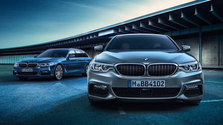 Meine Fahrzeuge Stellen Sie sicher, dass Sie immer auf alle nötigen Informationen zu BMW Zugriff haben. In Mein BMW finden Sie alle Daten und Fakten über Ihre Fahrzeuge.