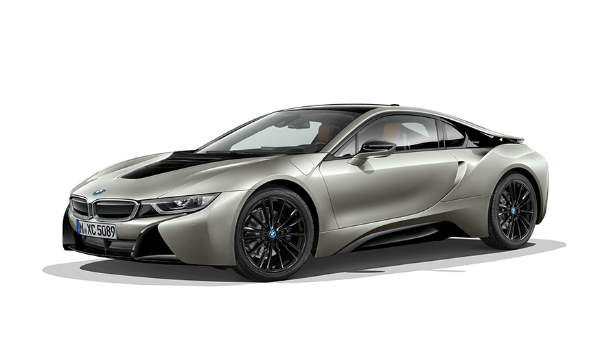 BMW i8 Coupé Studioaufnahme BMW i8 Coupé Studioaufnahme Dreiviertel-Frontansicht