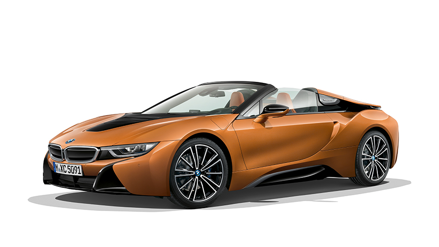 BMW i8 Roadster Studioaufnahme BMW i8 Roadster Studioaufnahme Dreiviertel-Frontansicht