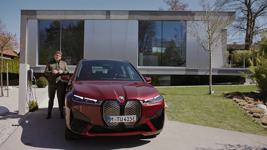 Recharger les véhicules électriques BMW iX3 à domicile BMW Wallbox Smart Partner Wallbox vidéo Recharger les véhicules électriques BMW iX3 à domicile BMW Wallbox Smart Partner Wallbox vidéo