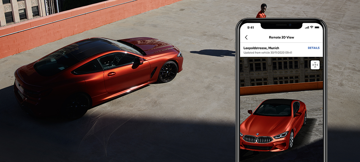 App My BMW Tenere sempre sotto controllo la propria vettura BMW con una persona con prospettiva a volo di uccello App My BMW Tenere sempre sotto controllo la propria vettura BMW con una persona con prospettiva a volo di uccello