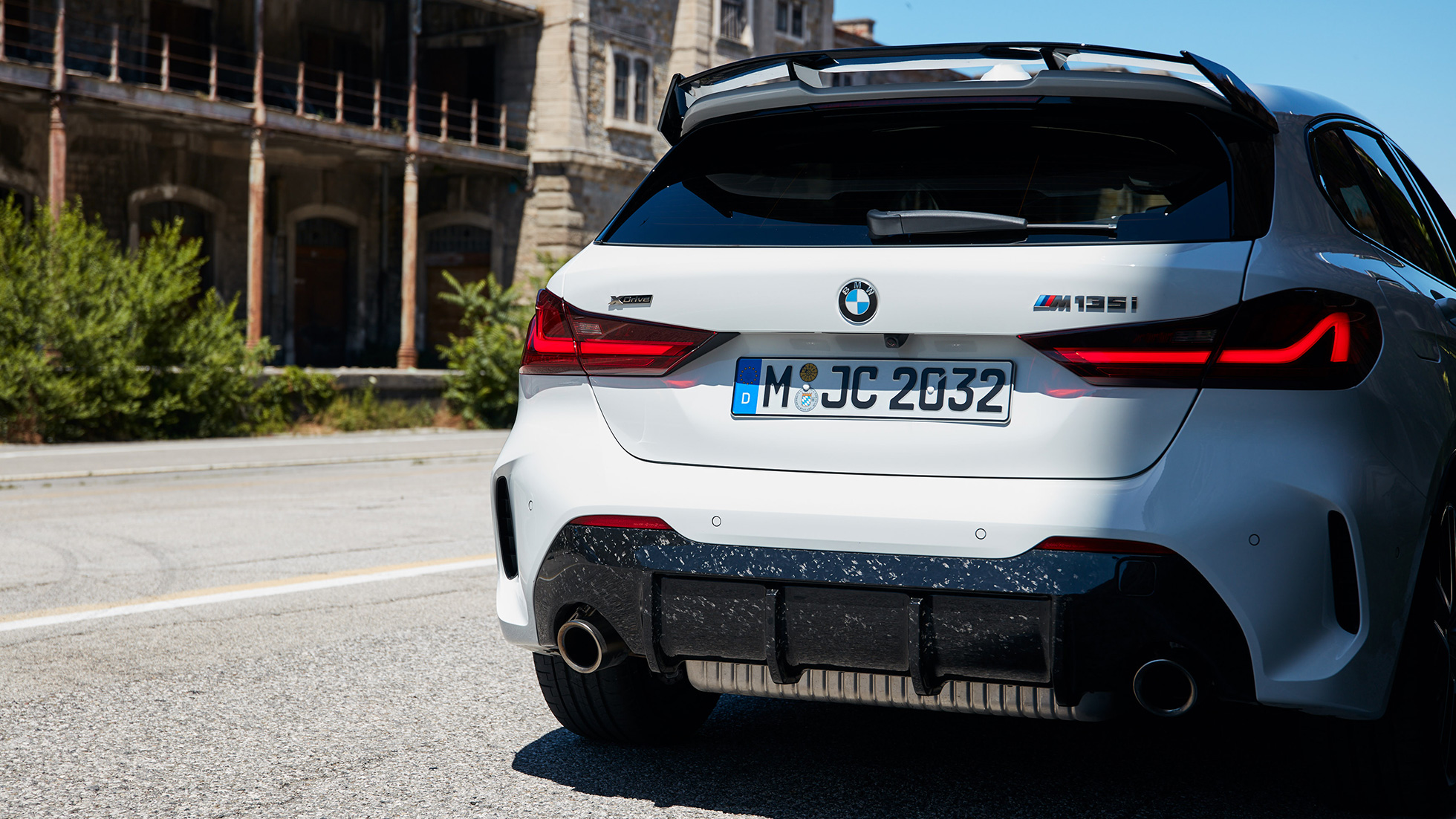 BMW M135i xDrive M Performance design 04 BMW Série 1 BMW M135i xDrive M Performance design 04