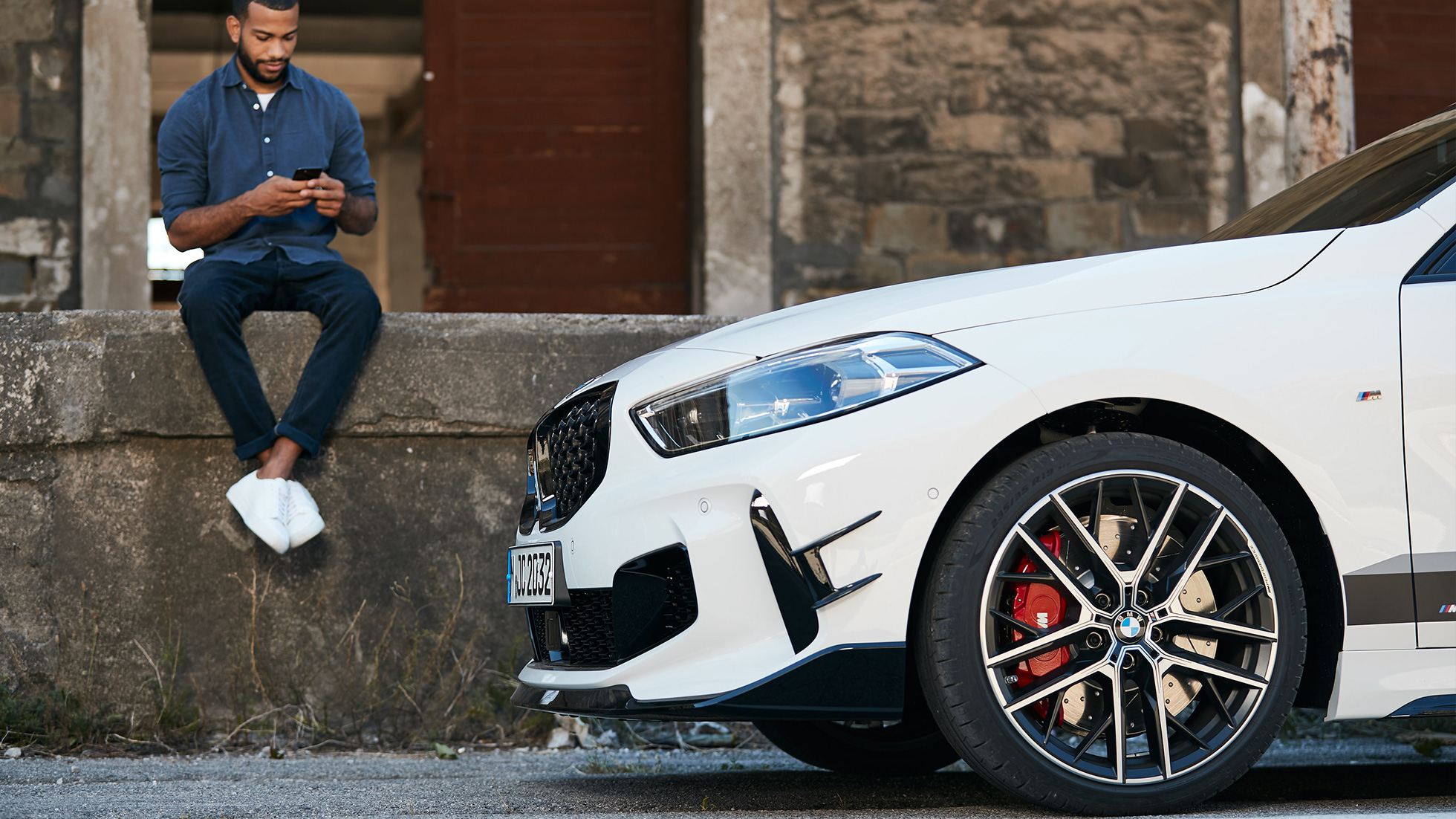 BMW M135i xDrive M Performance design 06 BMW Série 1 BMW M135i xDrive M Performance design 06