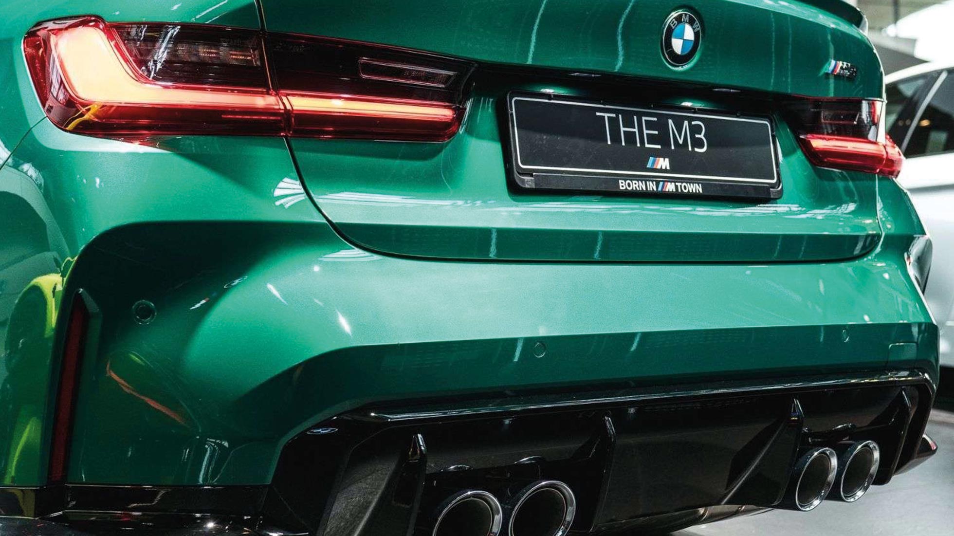 Das BMW M3 Heckdesign BMW M43 grün/Heckdesign/von hinten/Close-up