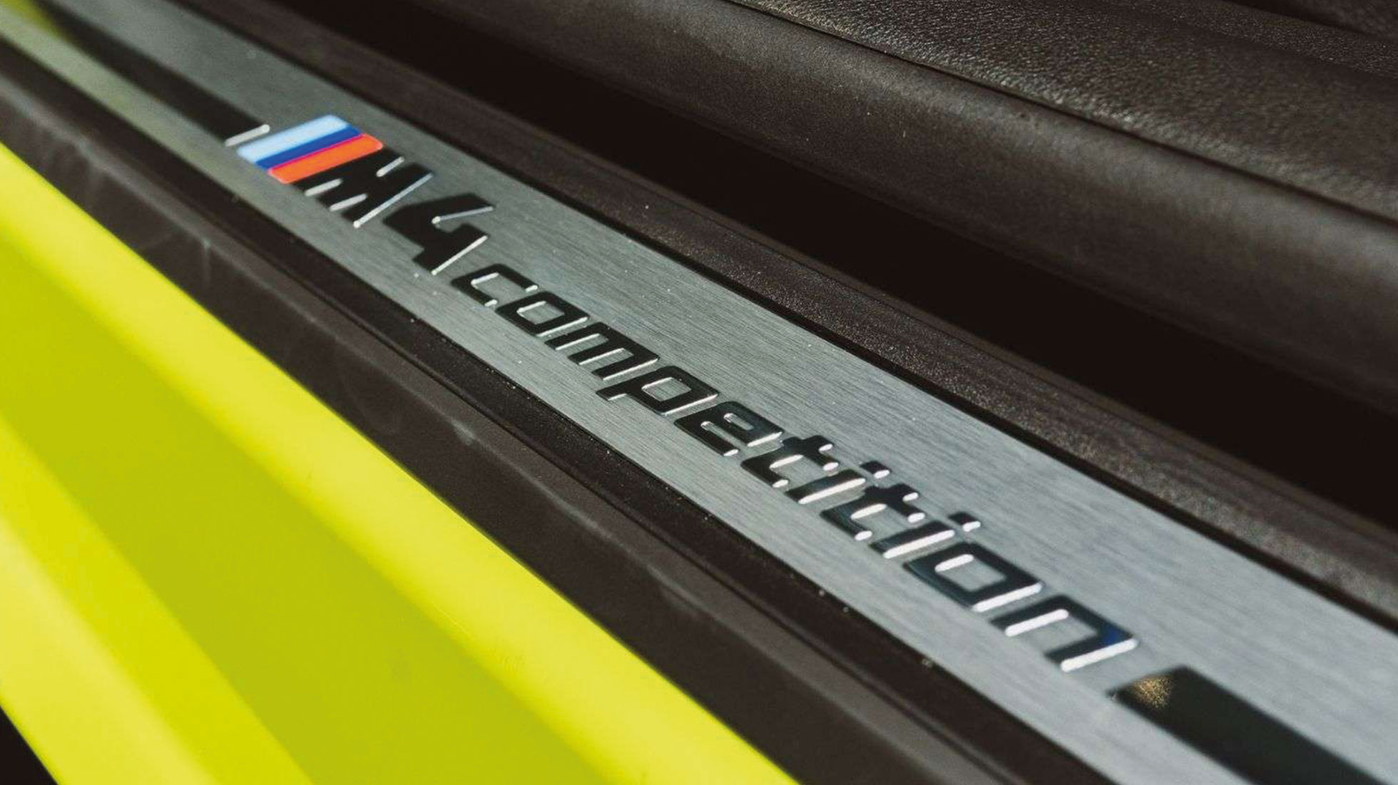 Die BMW M4 Einstiegsleiste BMW M4/Beschriftung/Einstiegsleiste/Close-up