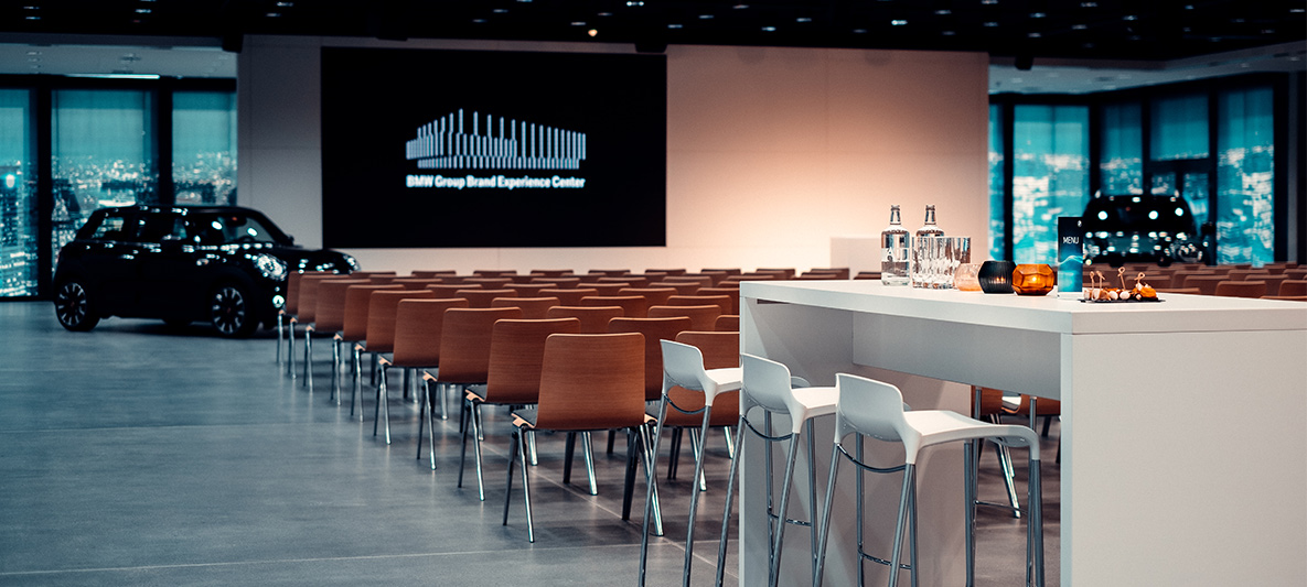 Stuhlreihen MINI BMW Group Brand Experience Center Stuhlreihen MINI BMW Group Brand Experience Center