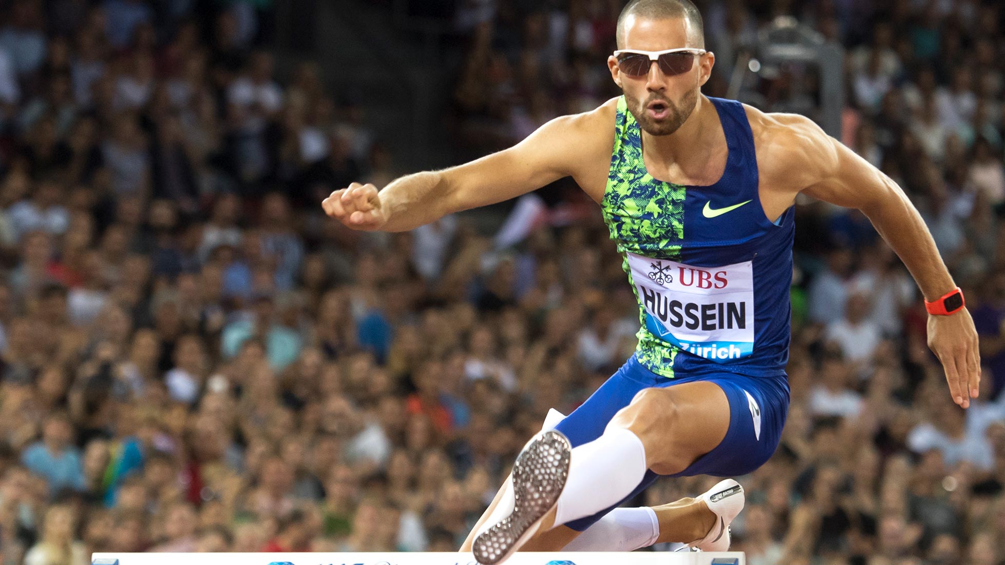 Hürdenläufer Kariem Hussein in Action Hürdenläufer Kariem Hussein in Action
