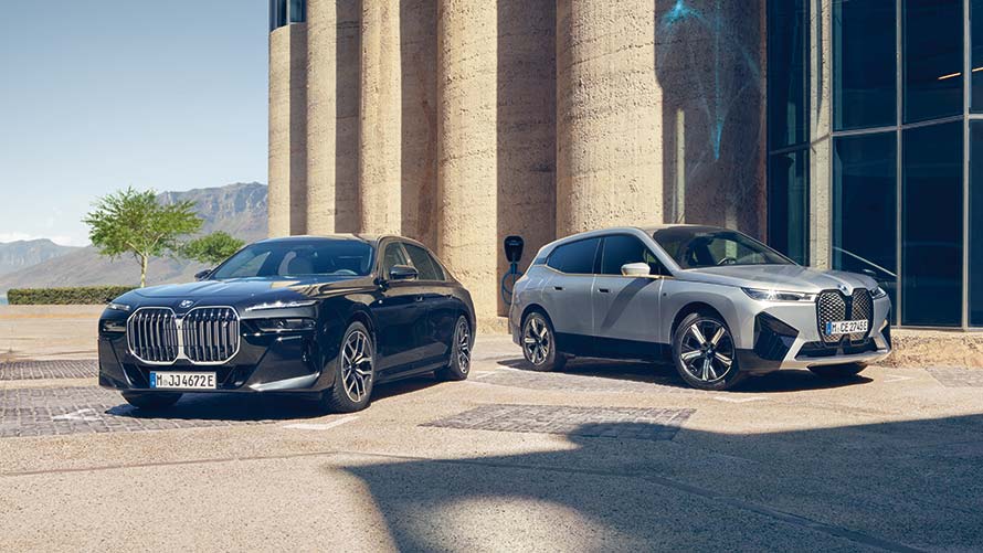 Fahrzeuge für Bundes- und Regionalbehörden.